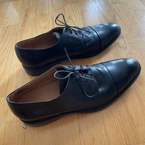 Cole Haan Men’s black dress shoes size 14